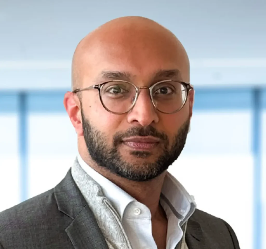 Dhruwil Parikh Director