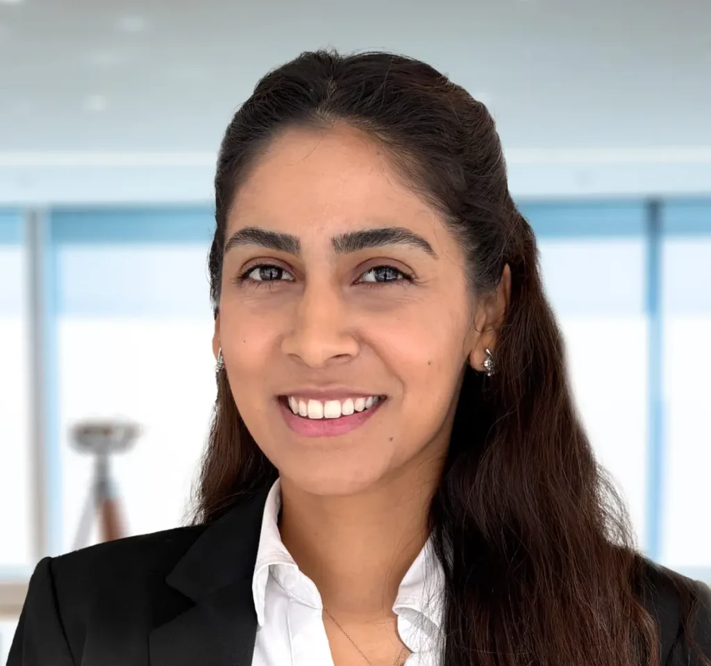Ananya Vasagiri Asscociate Operating Team